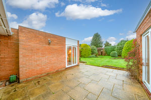 REAR GARDEN- click for photo gallery